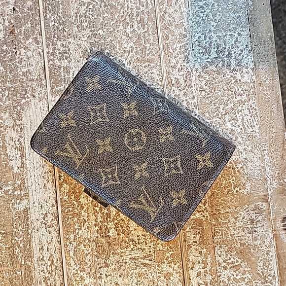 SOLD!!!  Louis Vuitton Monogram Porte Papier Zipper Bifold Wallet EUC with COA - Picture 2 of 15